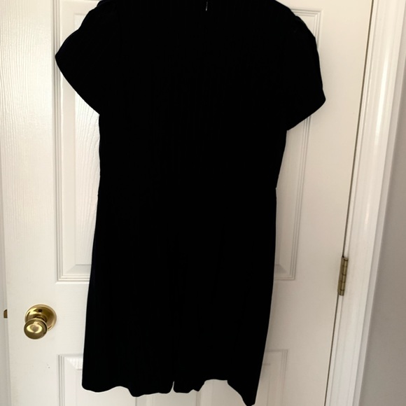 Loft dress - Picture 2 of 3